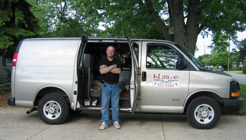 Locksmith Serving...Rochester, MI  Rochester Hills , MI  Auburn Hills, MI Troy, MI Shelby TWP, MI Utica, MI Sterling Hts, MI Pontiac, MI Oakland Twp, MI Lake Orion, MI and surrounding areas in SE     Michigan